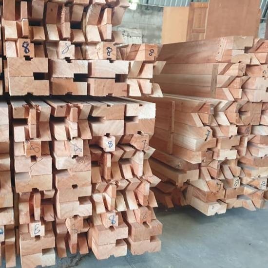 ร้านขายวัสดุก่อสร้าง นนทบุรี - โชคชัยค้าส่งวัสดุ - วงกบไม้จริง บางบัวทอง นนทบุรี